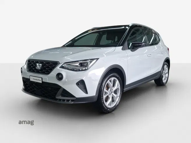 Seat NEW ARONA HOLA FR (netto)