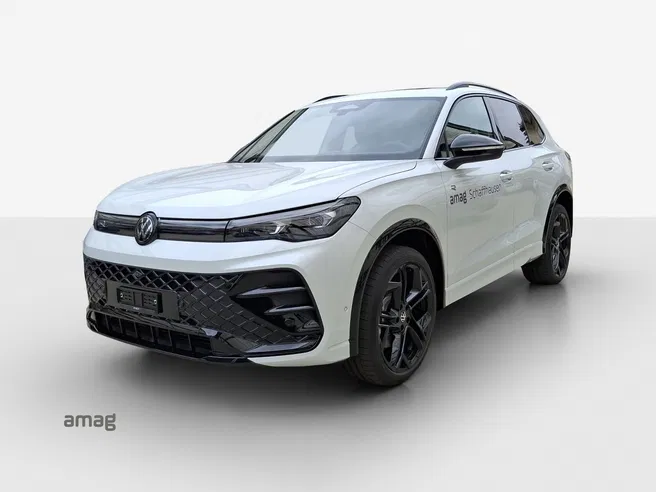 VW Tiguan R-Line
