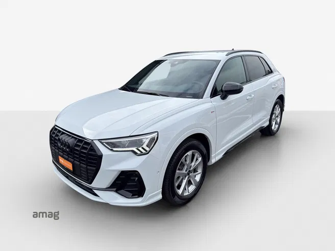 AUDI Q3 35 TFSI S line Attraction