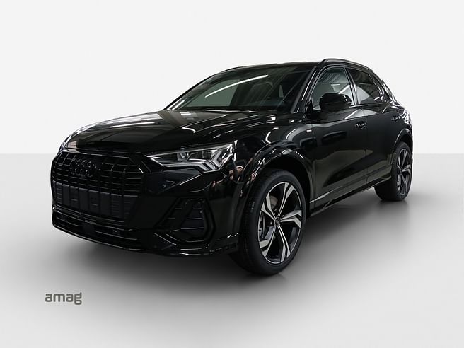 AUDI Q3 40 TFSI S line