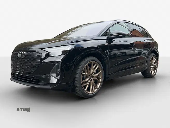 AUDI Q4 55 e-tron quattro