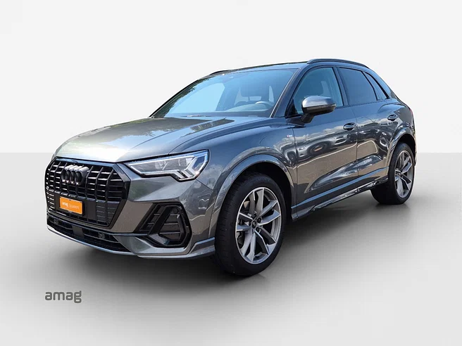 AUDI Q3 35 TFSI S line Attraction