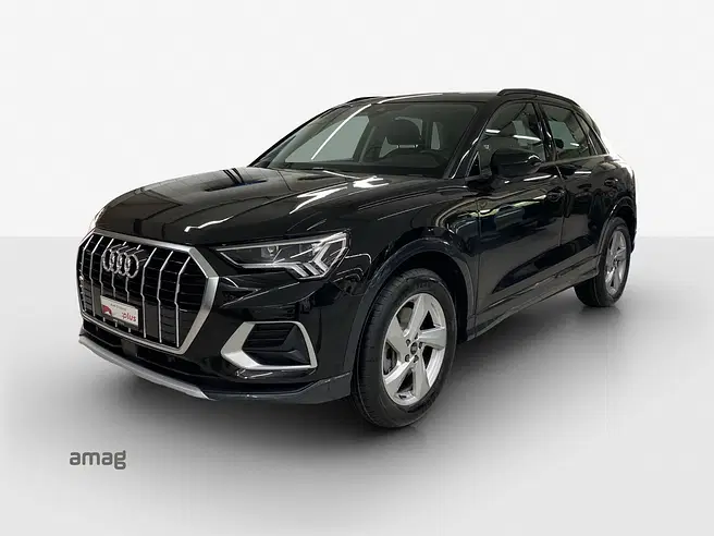 AUDI Q3 40 TDI advanced Attraction