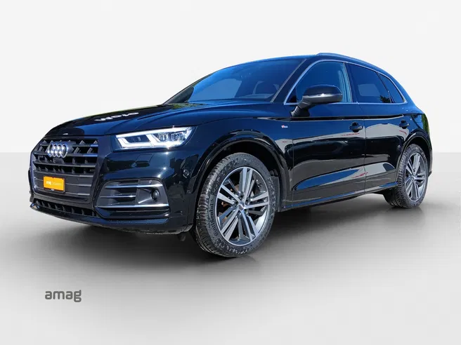 AUDI Q5 55 TFSI e sport