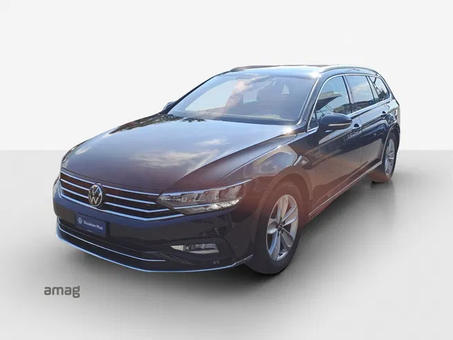 VW Passat Variant Elegance