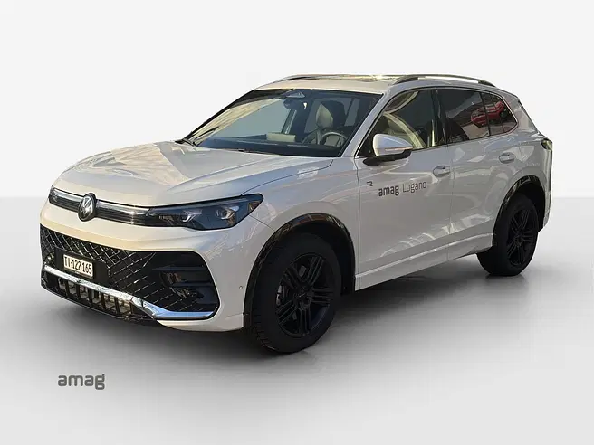 VW Tiguan R-Line