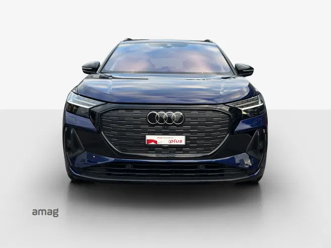 AUDI Q4 50 e-tron quattro