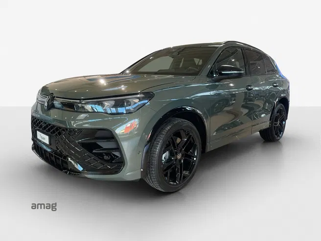 VW Tiguan R-Line