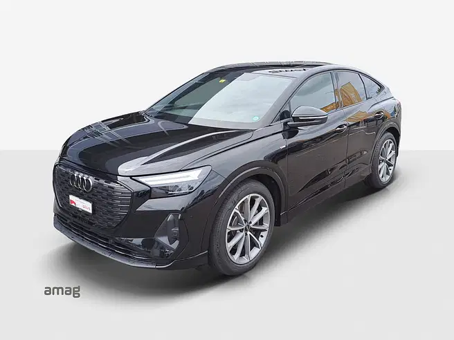 AUDI Q4 SB 50 e-tron quattro