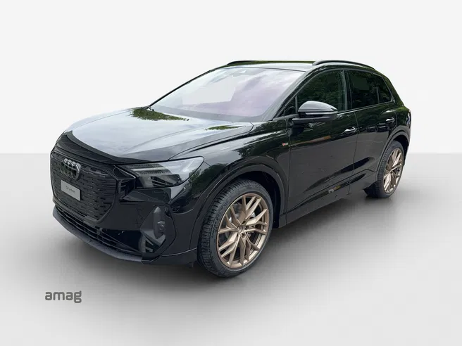 AUDI Q4 55 e-tron quattro
