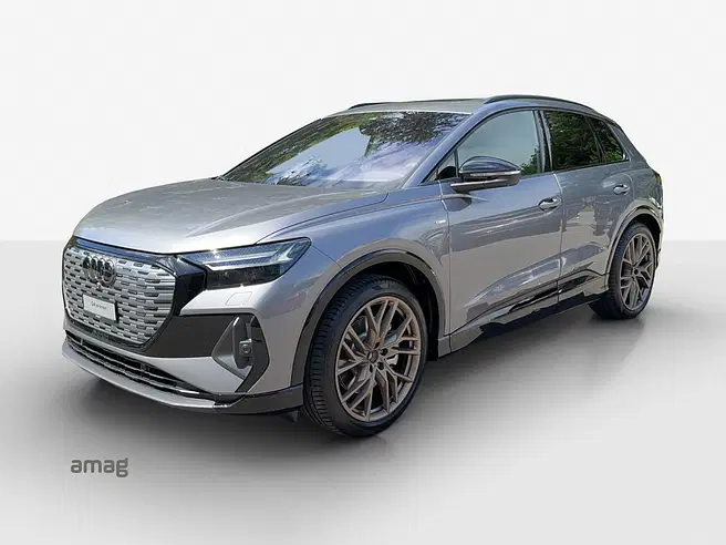 AUDI Q4 55 e-tron quattro