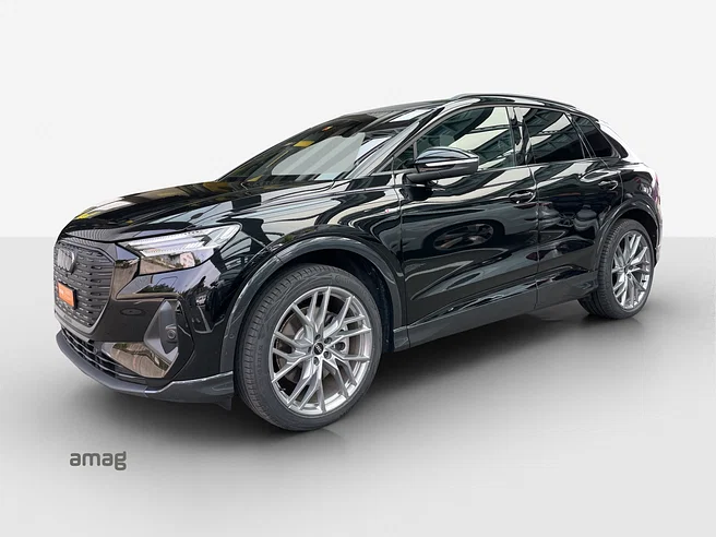 AUDI Q4 55 e-tron quattro