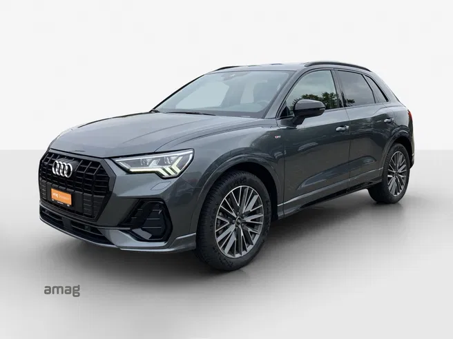 AUDI Q3 40 TFSI S line