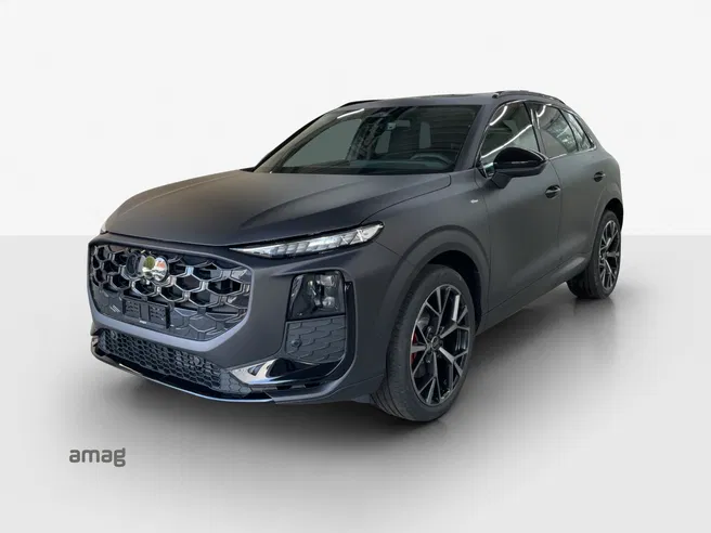 AUDI Q3 SUV TFSI 195 kW
