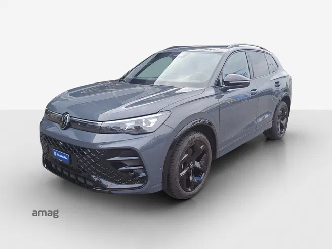 VW Tiguan R-Line