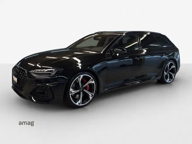 AUDI RS 4 Avant
