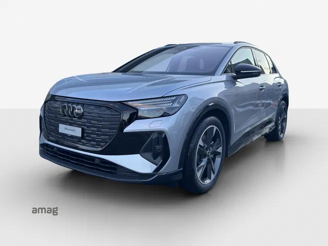 AUDI Q4 45 e-tron quattro
