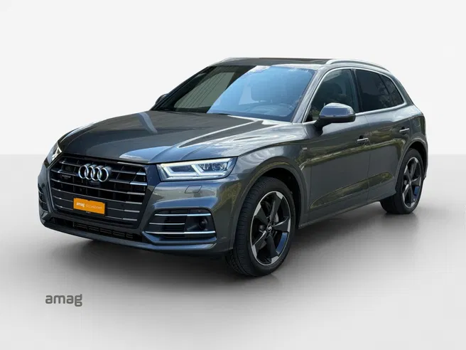 AUDI Q5 55 TFSI e sport