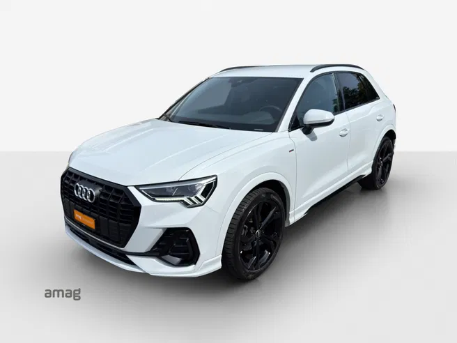 AUDI Q3 35 TFSI S line Attraction