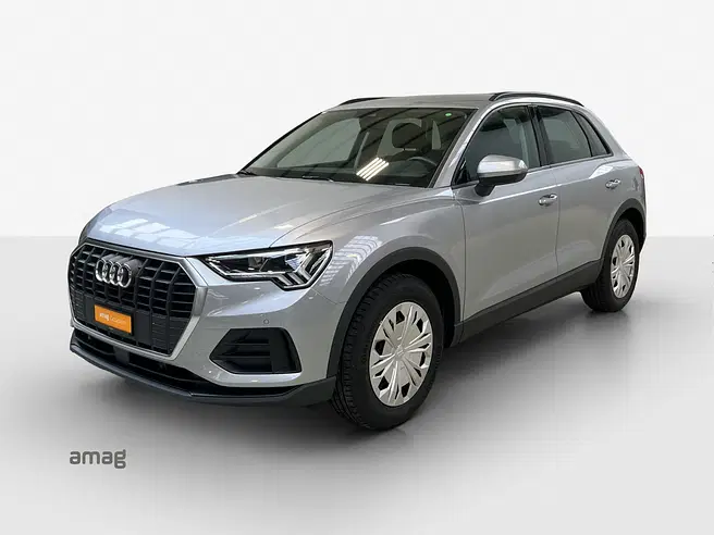 AUDI Q3 35 TFSI Attraction