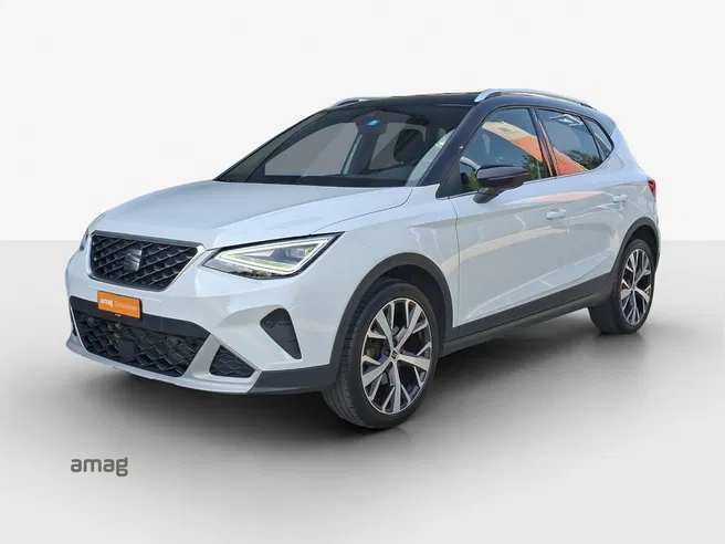 Seat NEW ARONA HOLA XP (netto)