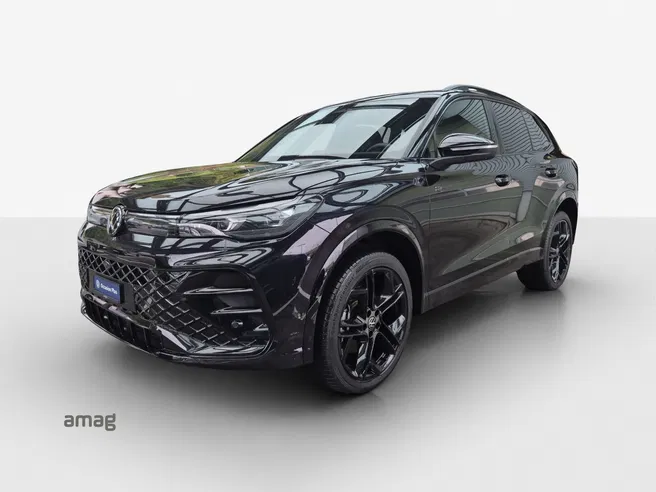 VW Tiguan R-Line