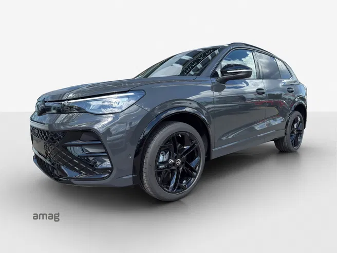 VW Tiguan R-Line Plus