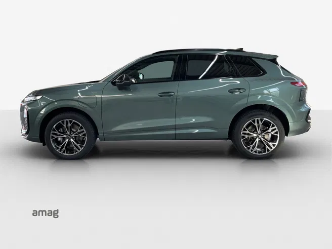 AUDI Q3 SUV e-hybrid 200 kW