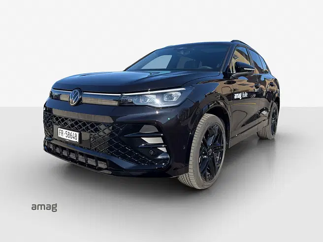 VW Tiguan R-Line