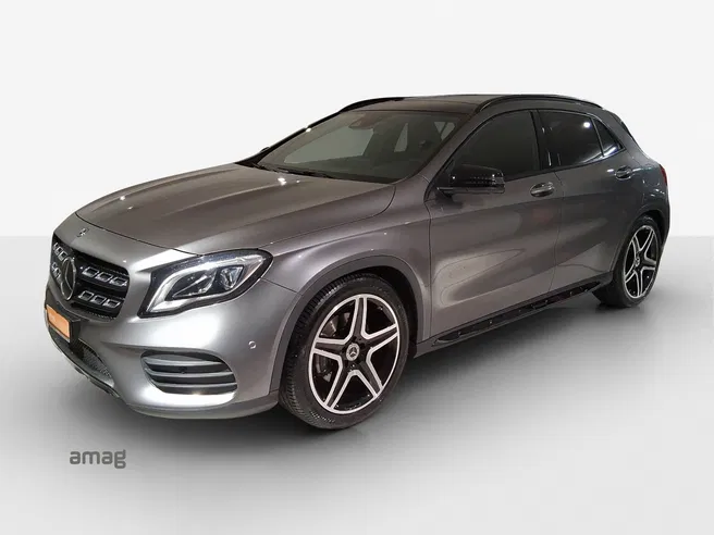 Mercedes-Benz GLA 220 AMG Line 4Matic