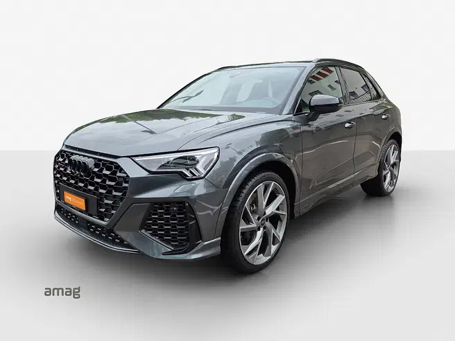 AUDI RS Q3