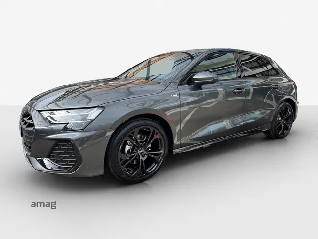 AUDI A3 Sportback TFSI 110 kW S line Attraction