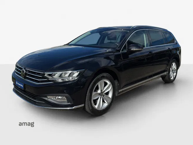 VW Passat Variant Elegance
