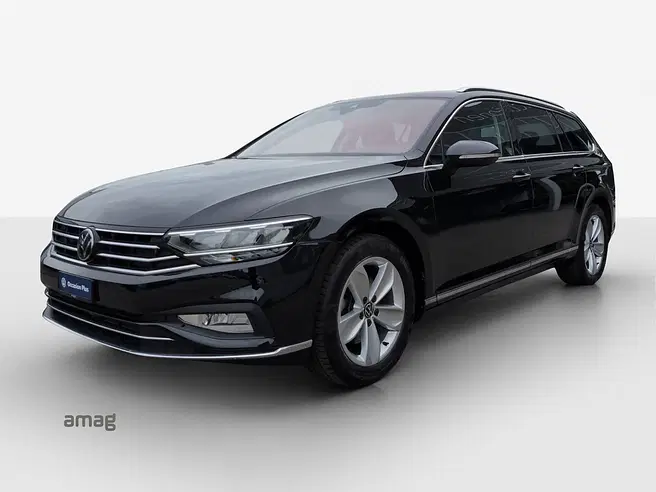 VW Passat Variant Elegance