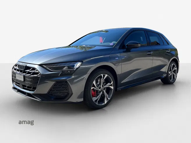AUDI A3 Sportback TFSI e 200 kW S line Attraction