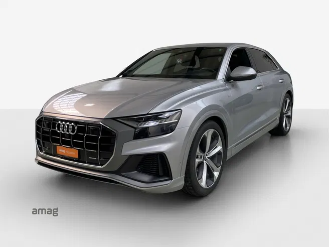AUDI Q8 55 TFSI