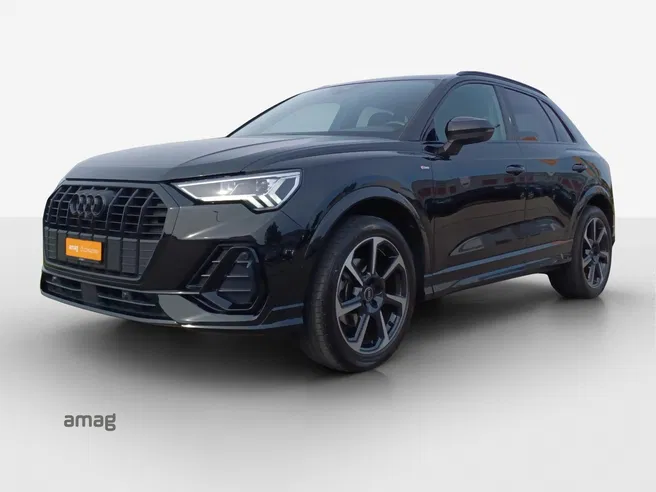 AUDI Q3 35 TFSI S line Attraction