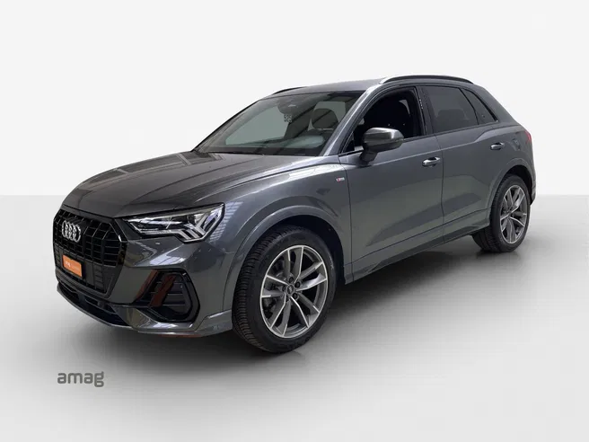 AUDI Q3 35 TDI S line Attraction