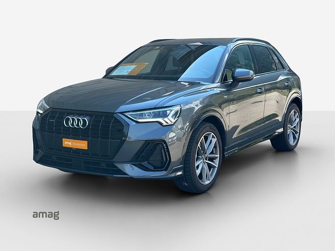 AUDI Q3 40 TFSI S line