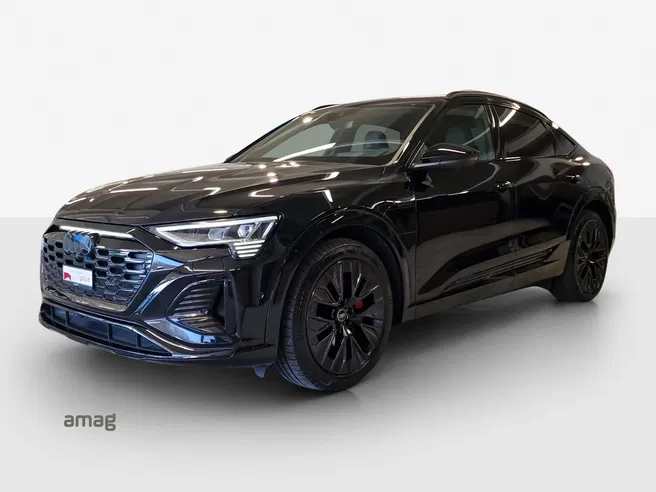 AUDI Q8 Sportback 50 e-tron Black Edition