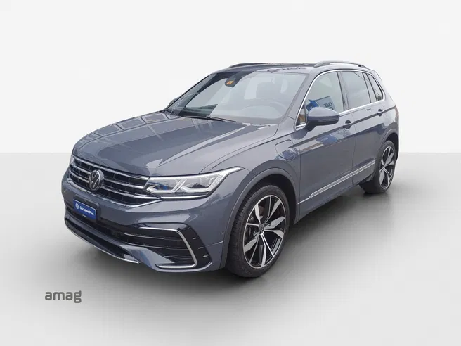 VW Tiguan R-Line