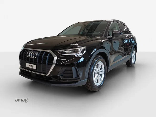 AUDI Q3 35 TFSI Attraction