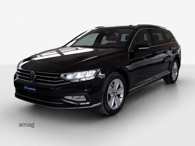 VW Passat Variant Elegance