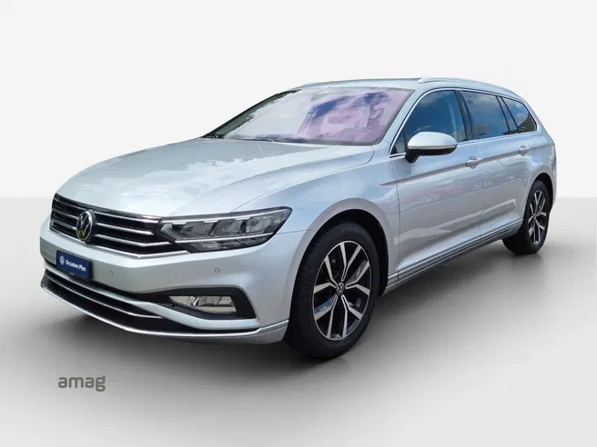 VW Passat Variant Elegance