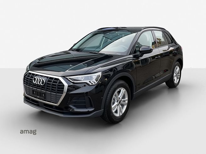 AUDI Q3 35 TFSI Attraction
