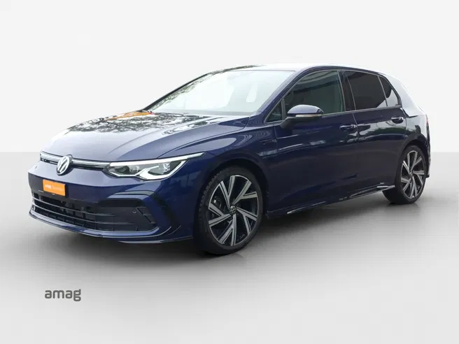 VW Golf R-Line