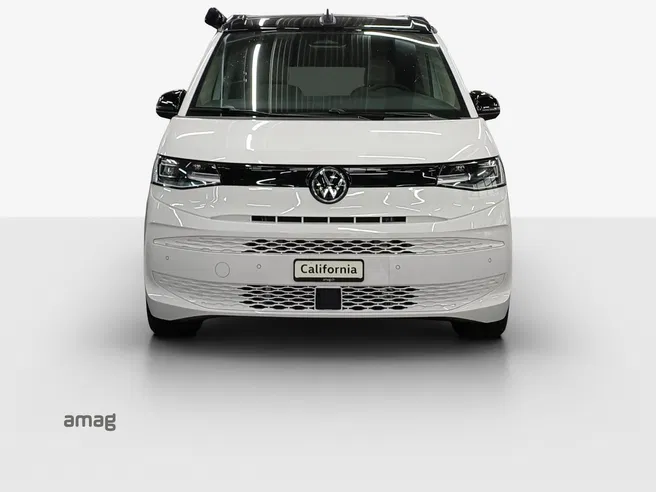 VW Commercial Vehicles California Beach Tour Liberty