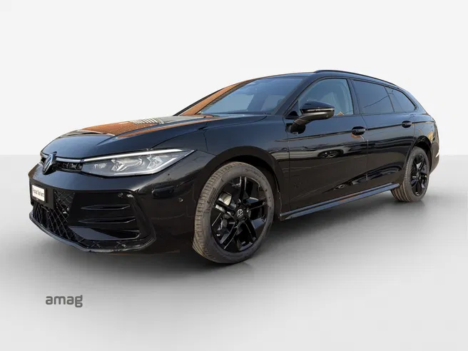 VW Passat Variant R-Line