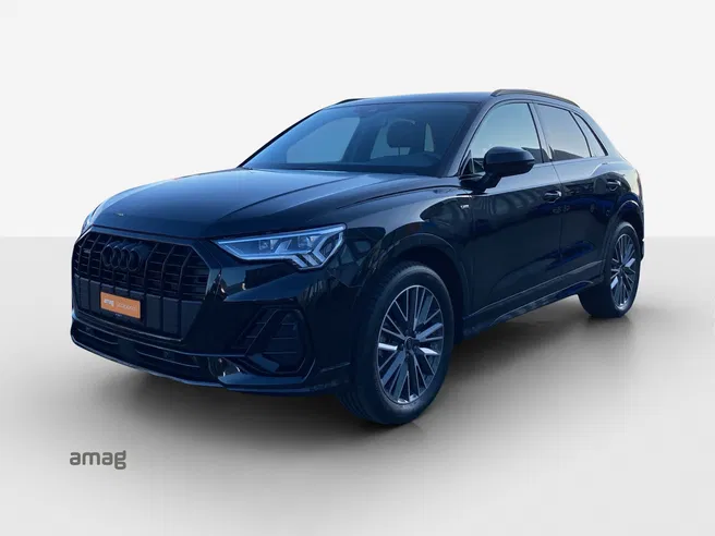 AUDI Q3 40 TFSI S line