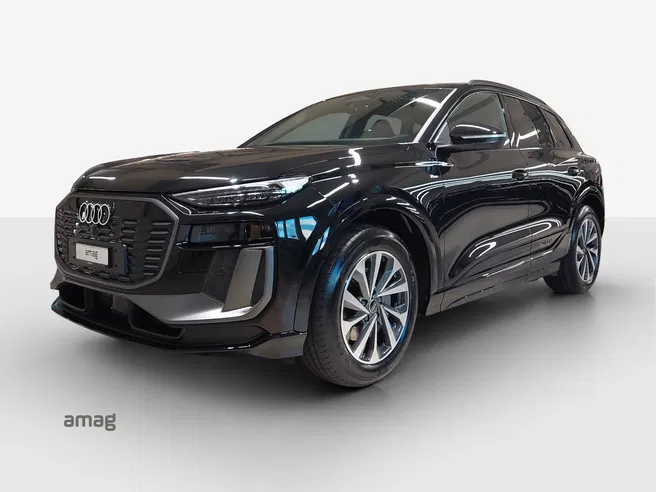 AUDI Q6 SUV e-tron performance
